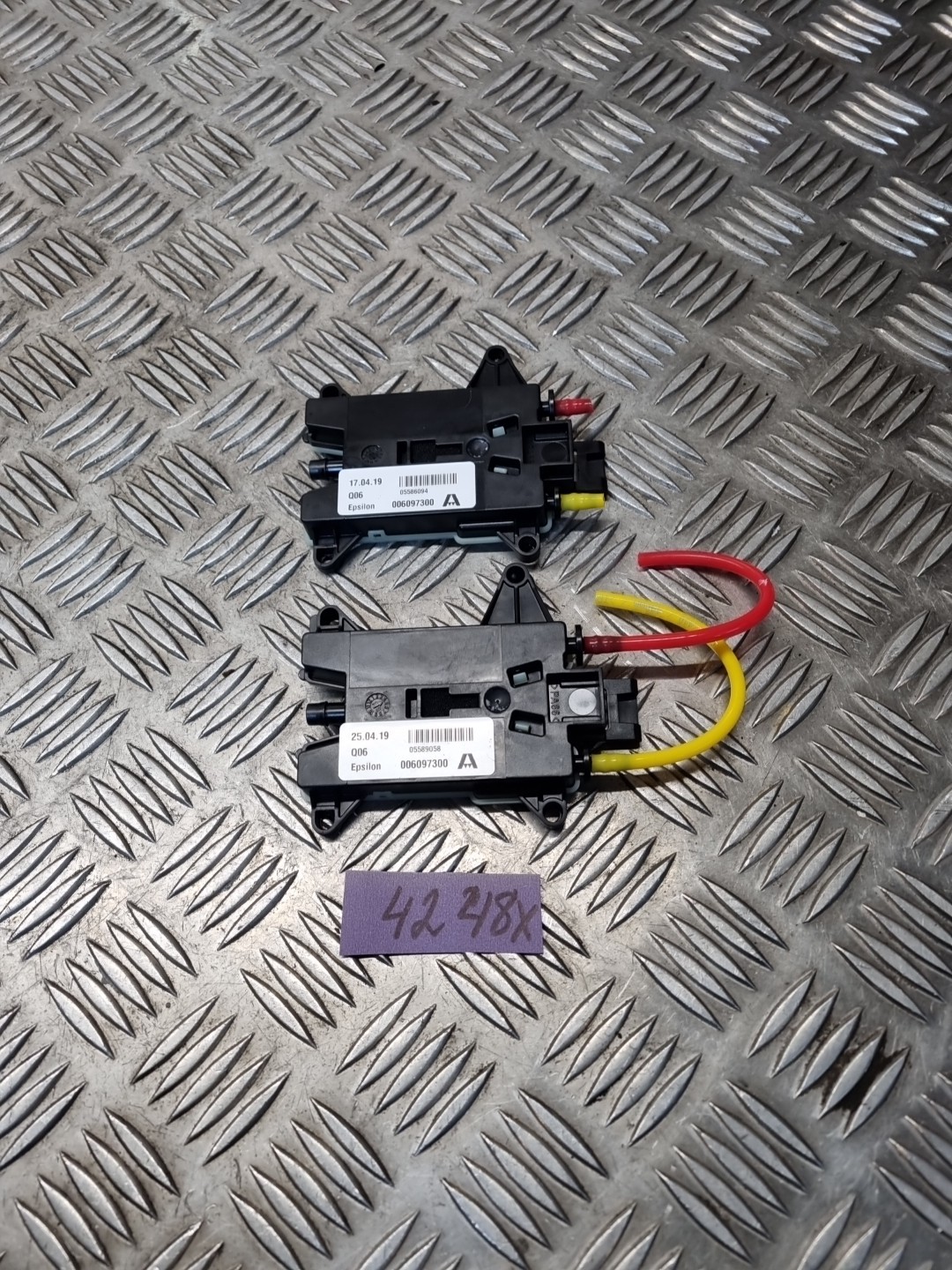 VAUXHALL MOKKA X 2018 FRONT SEAT LUMBAR PUMP 006097300