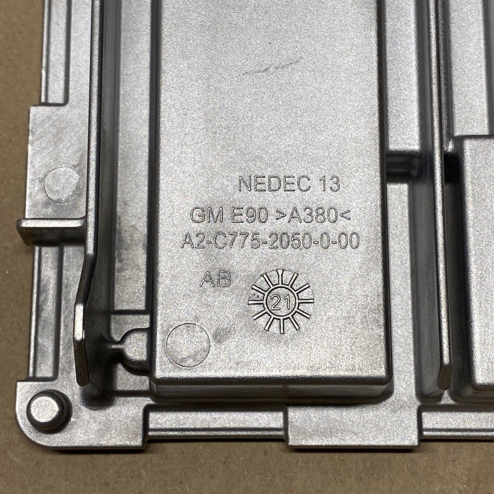 GM 12725132 – 2019+ E90 ENGINE CONTROL MODULE (HOUSING ONLY)