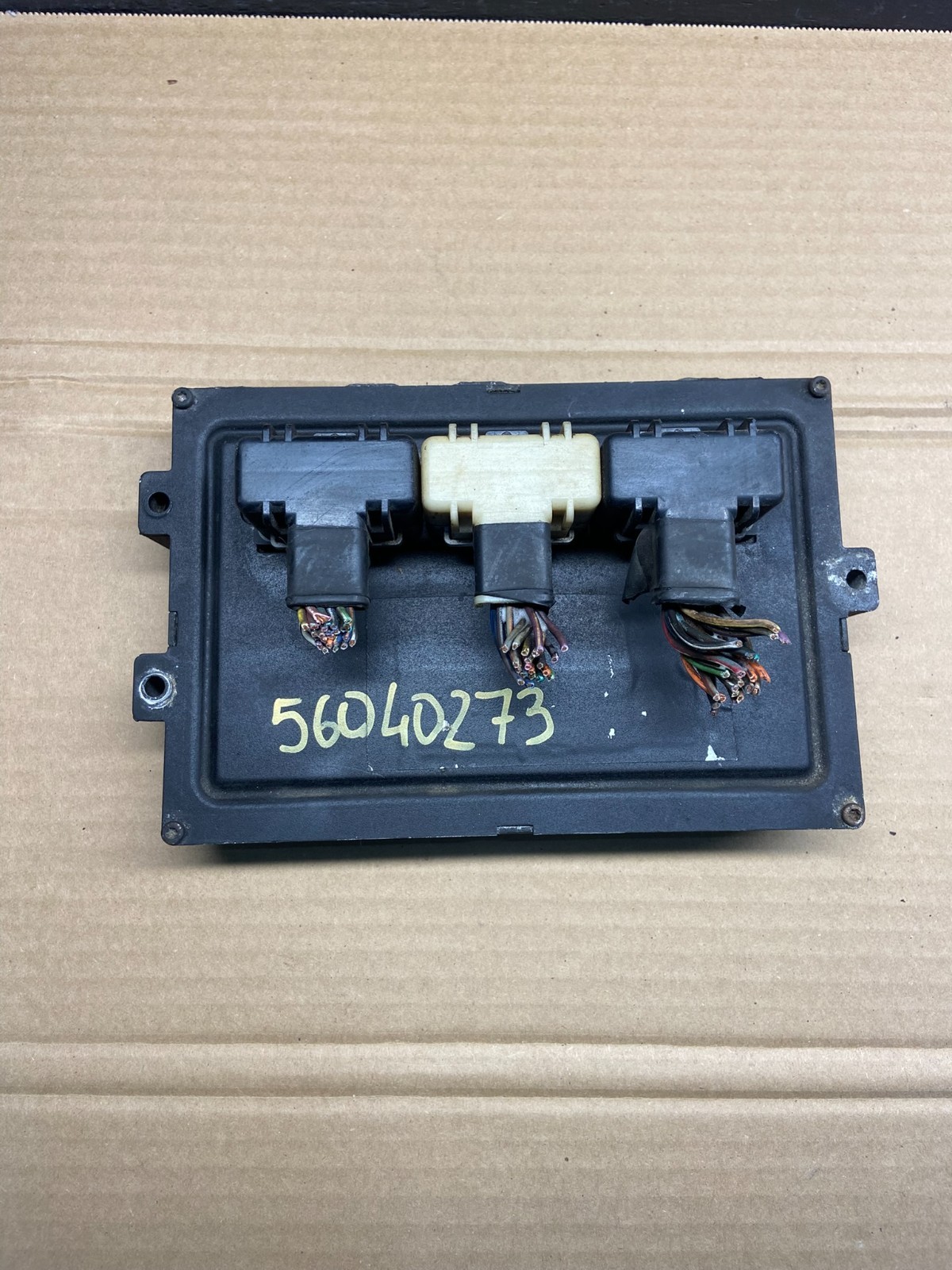 2001 Dodge Ram 1500 Engine Computer 5.9L ECM ECU P56040273 OEM AE4682 DG