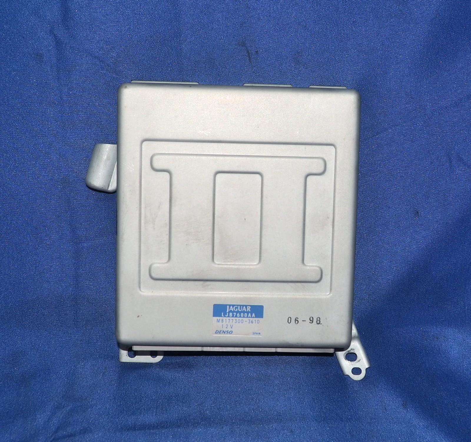 1997-1999 Jaguar XK8 Climate Temperature Control Module ECU OEM W/Warranty