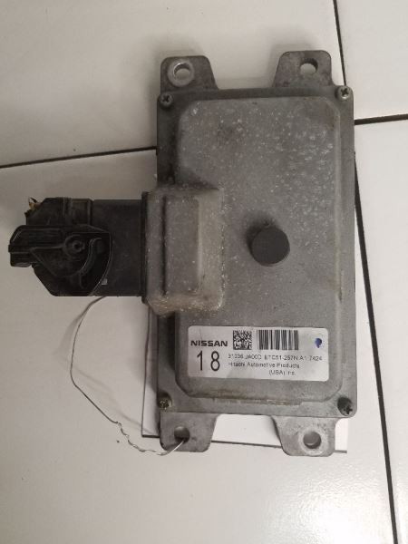 2007 Nissan Altima Control Module Transmission Sedan By Battery Tray OEM 276362