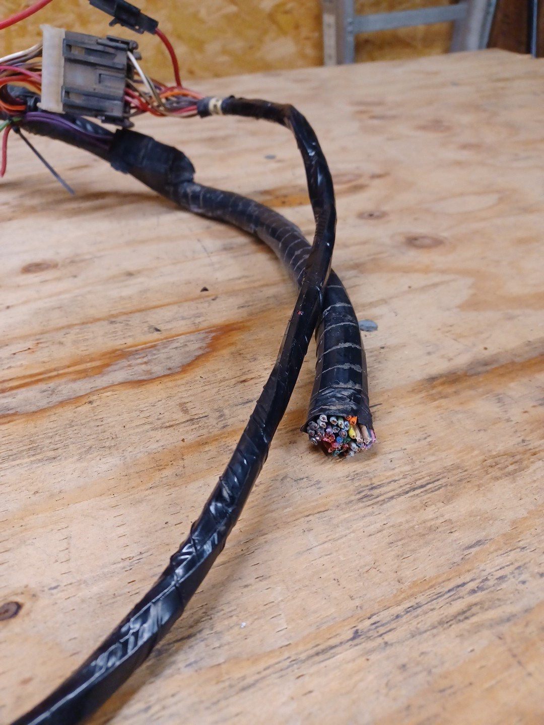 1987-1992 Chevrolet C1500 Truck V8 5.7L 350 4×2 ECM Plugs & Extras Wire Harness