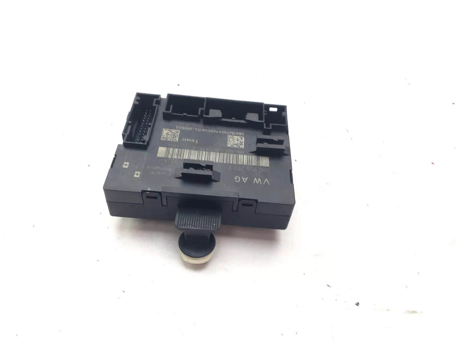 PORSCHE CAYENNE 958 MK2 2015 DOOR CONTROL UNIT ECU FRONT RIGHT SIDE 4H0959793T