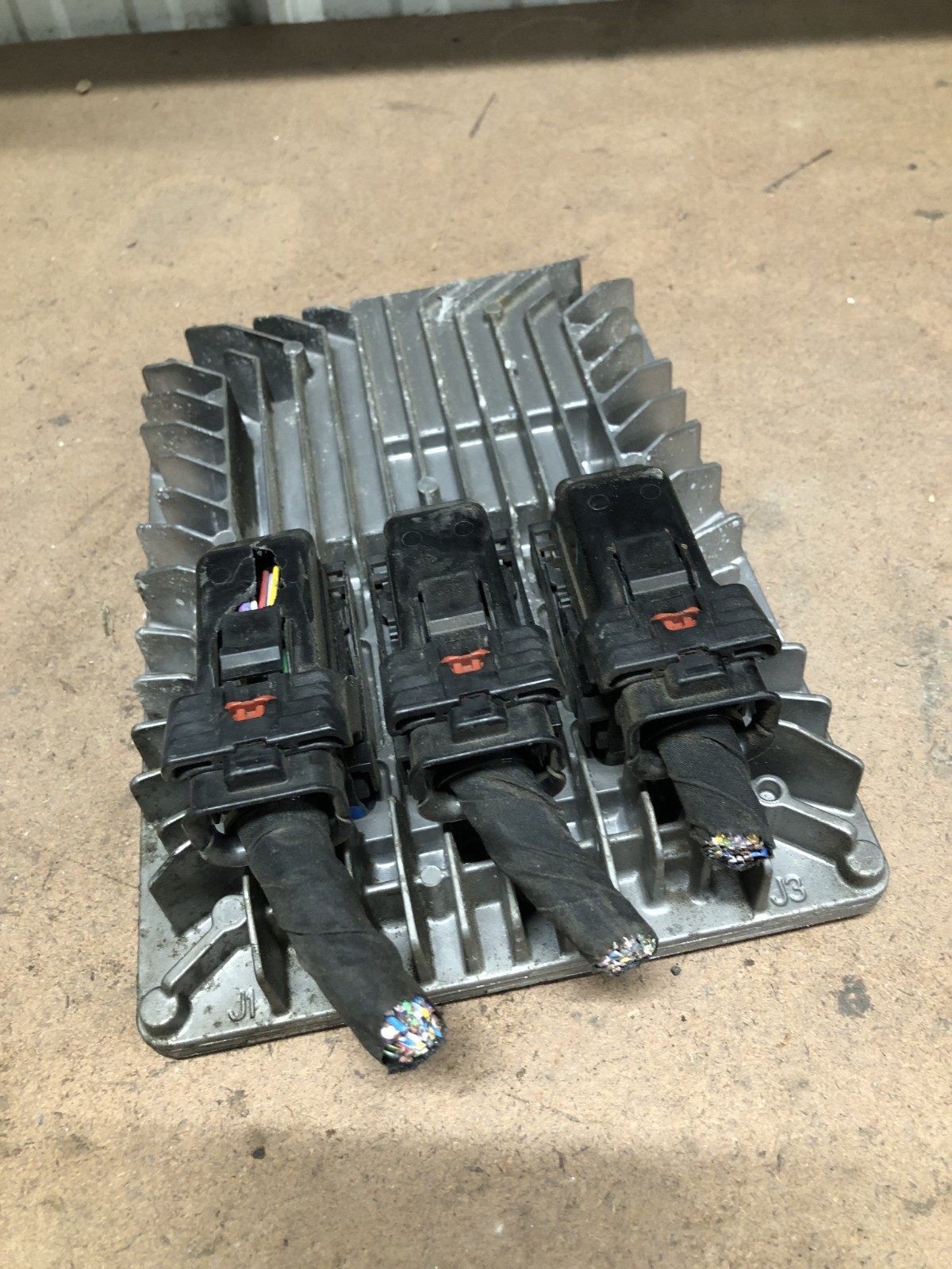 2013-2016 Chevrolet Malibu Engine Control Module Computer ECM 12663374 AB4G E39A