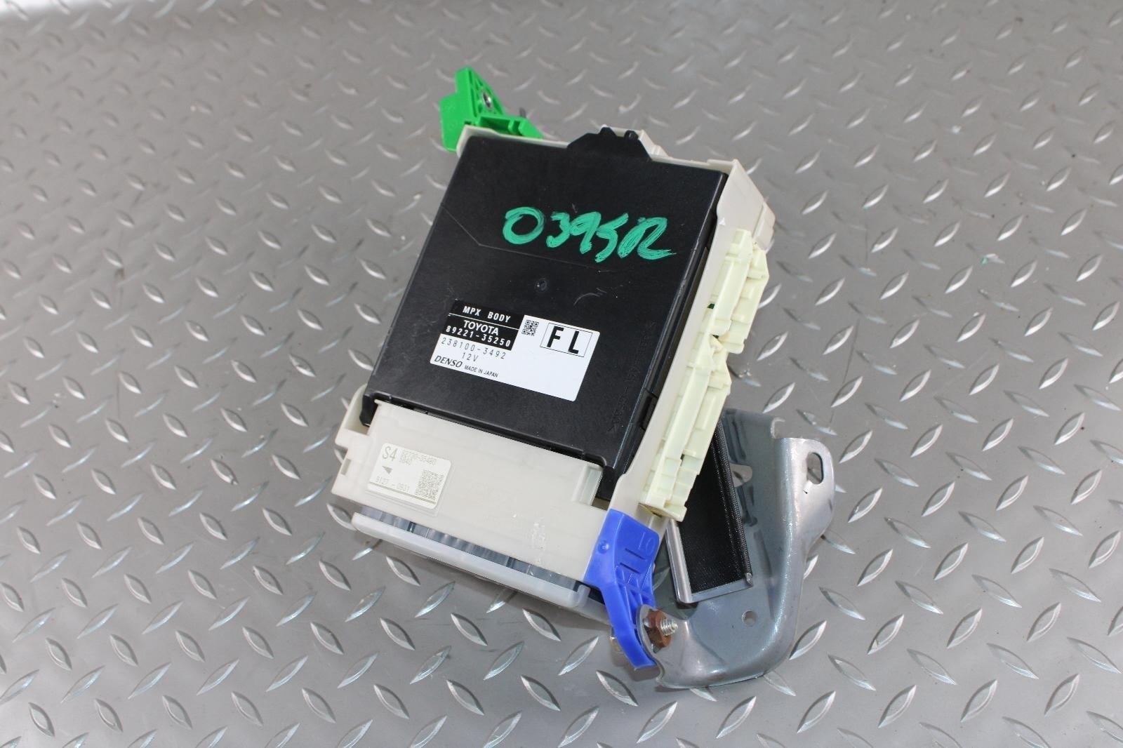20-21 4 Runner Electronic Multiplex Network Control Module Computer OEM Factory