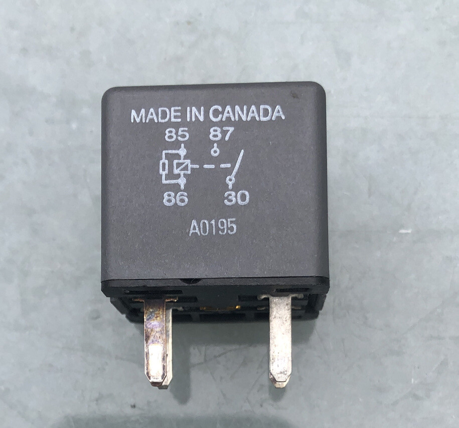 (1) Omron 4 Pin GM Relay (7236) 12177236 OEM tested with a 60 day warranty