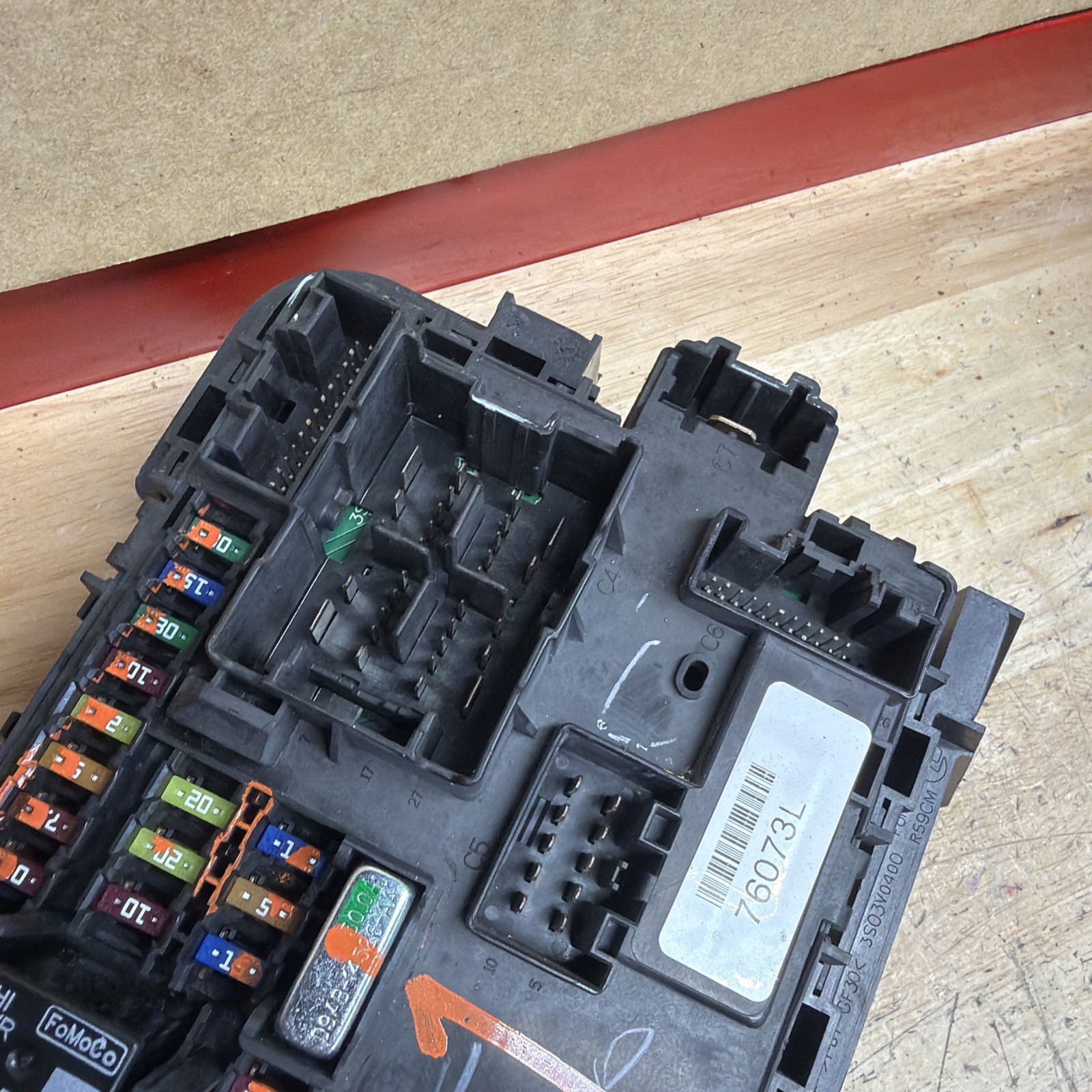 2011-2015 F150 MKX Edge Interior BCM Body Control Module Computer Cabin Fusebox