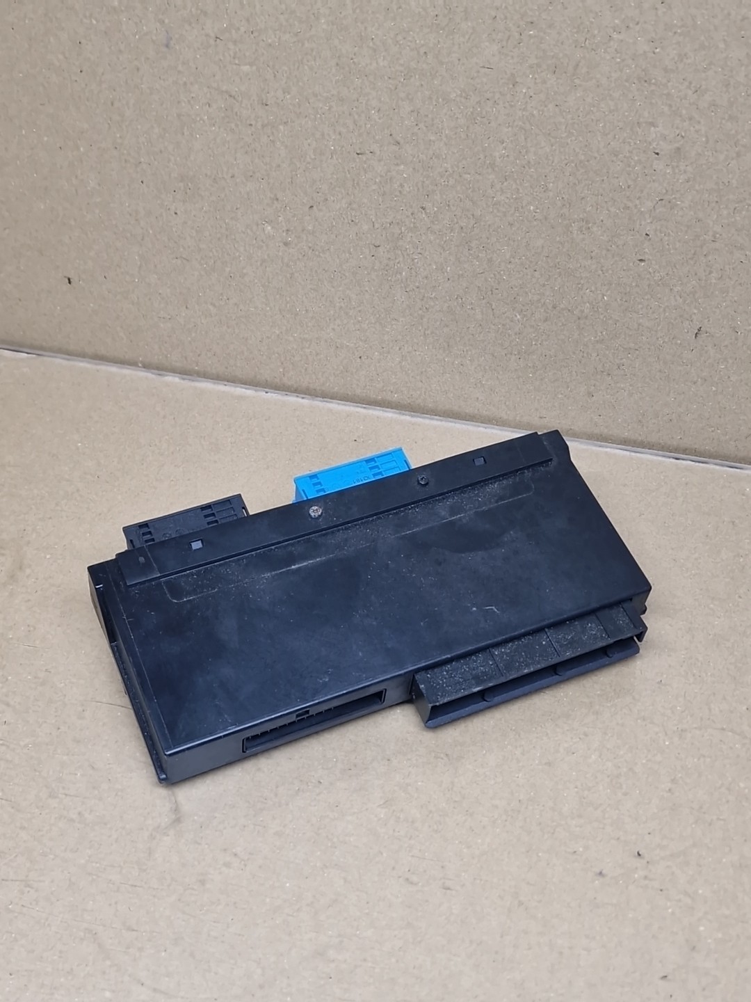 BMW 3 SERIES E90 E91 LCI BCM BODY CONTROL MODULE 9187536 2007-2012