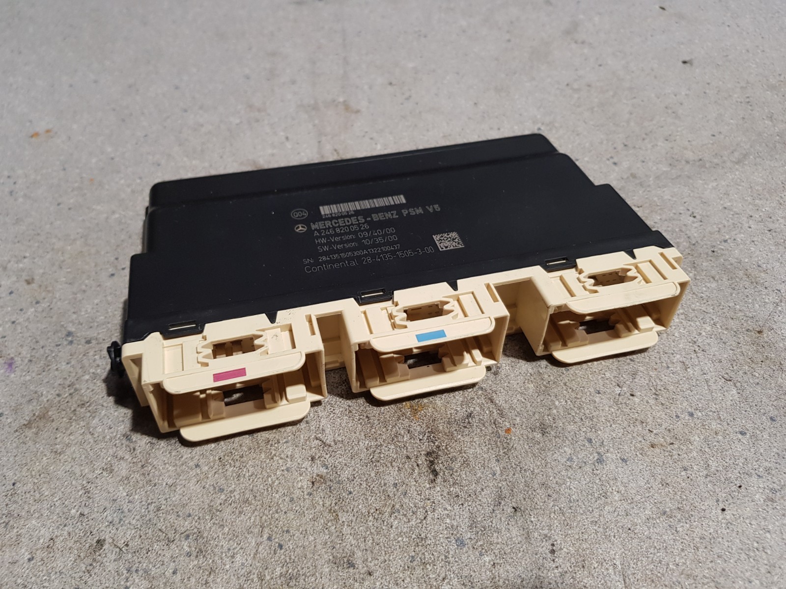 2013 Mercedes B Class W246 Front Seat Control Module Driver Side a2468200526