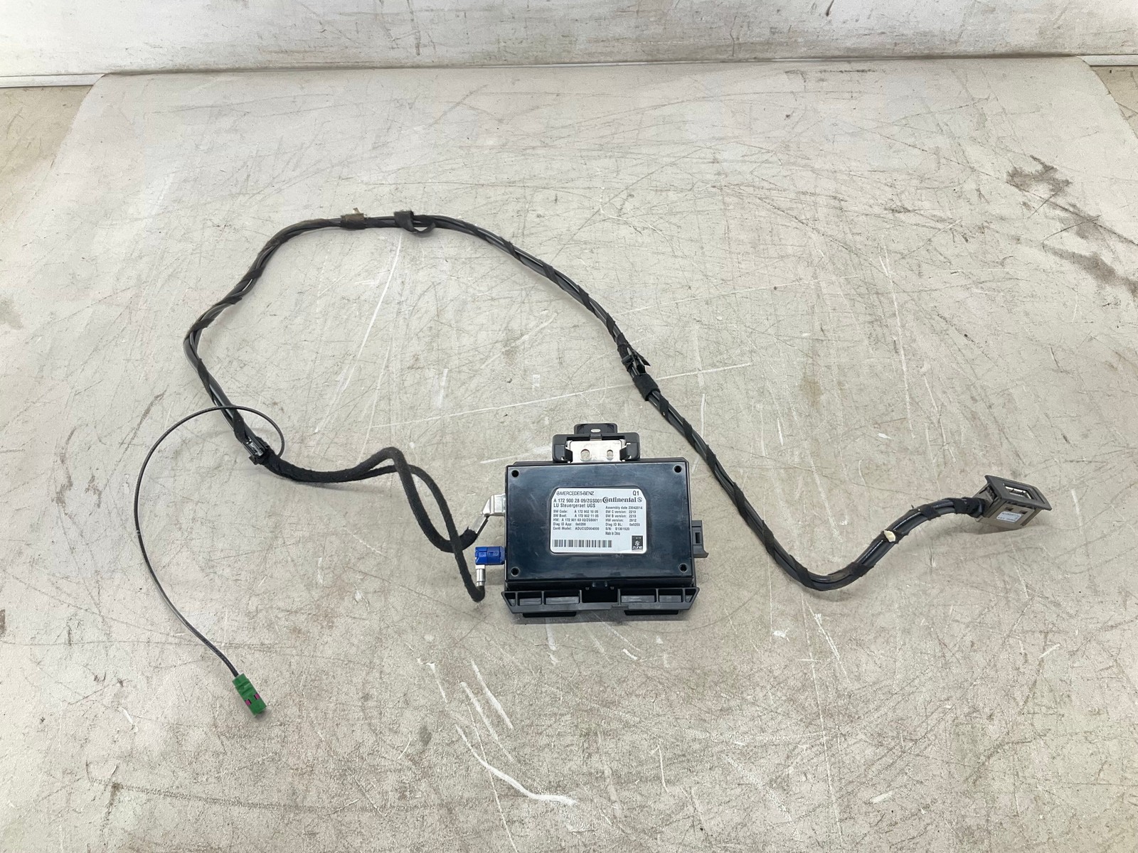 13-16 Mercedes-Benz E350 W212 Communication Control Module OEM