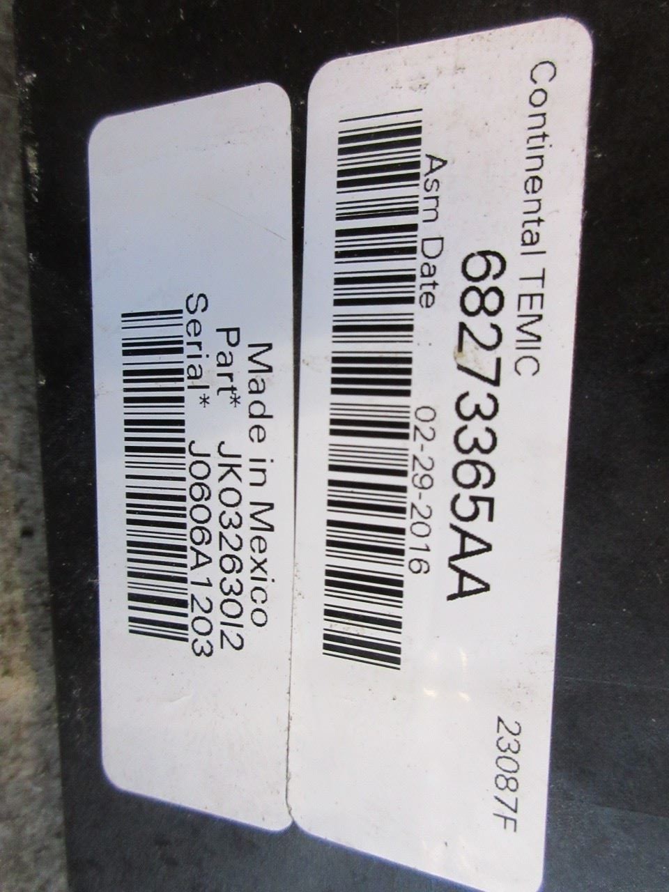 2016 Jeep Wrangler JK OEM TIPM Totally Integrated Power Module Fuse Box 68273365