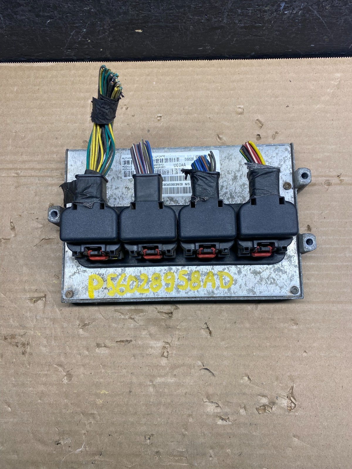 2005 Dodge Ram 1500 Engine Computer 5.7L ECM ECU P56028958AD ad9563 DG
