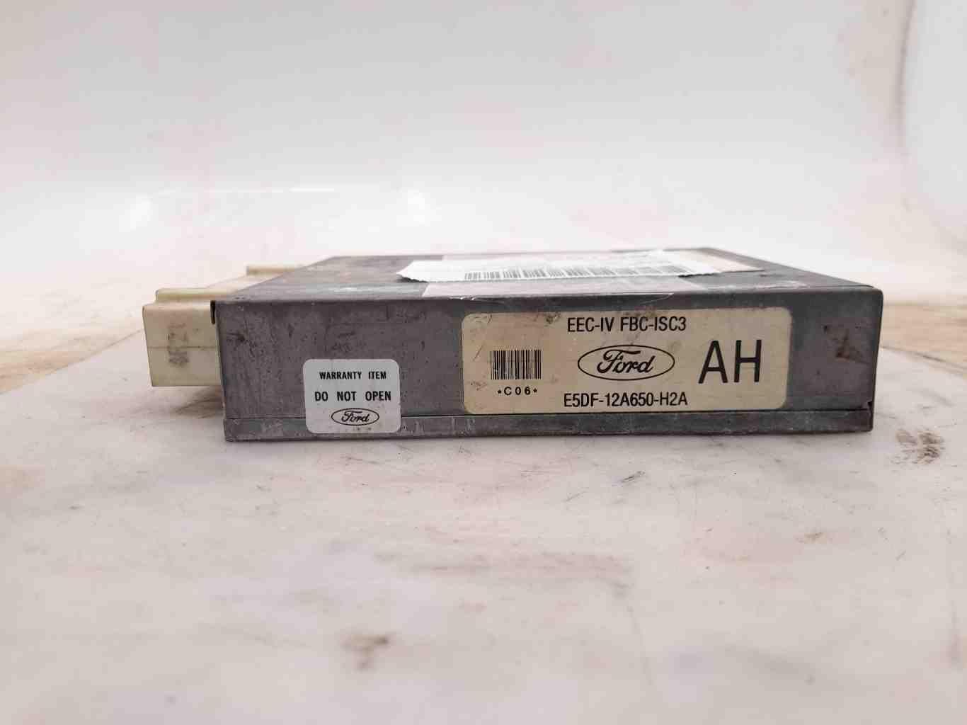 1985-1986 FORD PICKUP F150 Engine Computer PCM E4LB14A459A