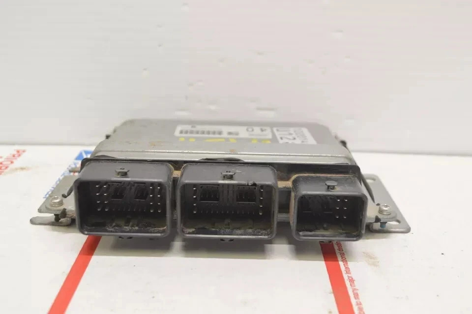 2015 2016 Nissan Pathfinder BEM420-300 Engine Control Module Unit Ecm E35 023