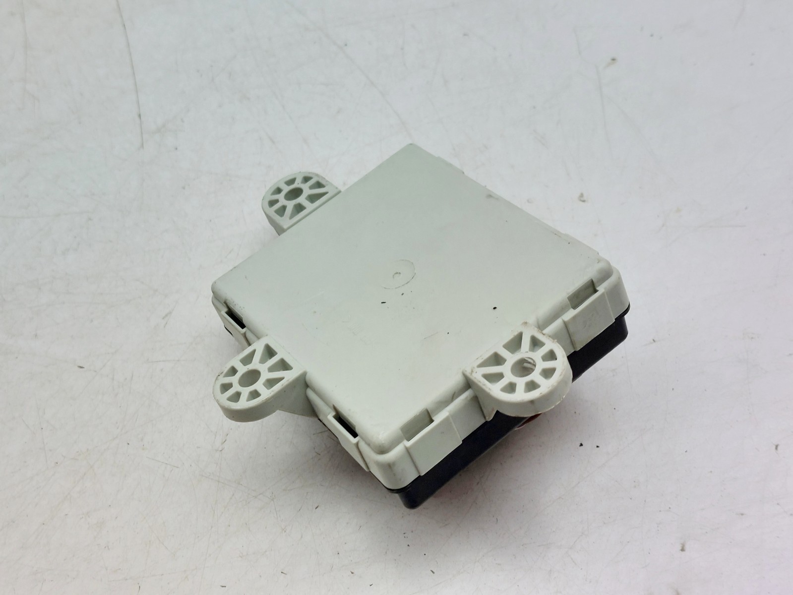 FORD KUGA MK2 C520 DOOR CONTROL MODULE FRONT LEFT PASSENGER SIDE 2018