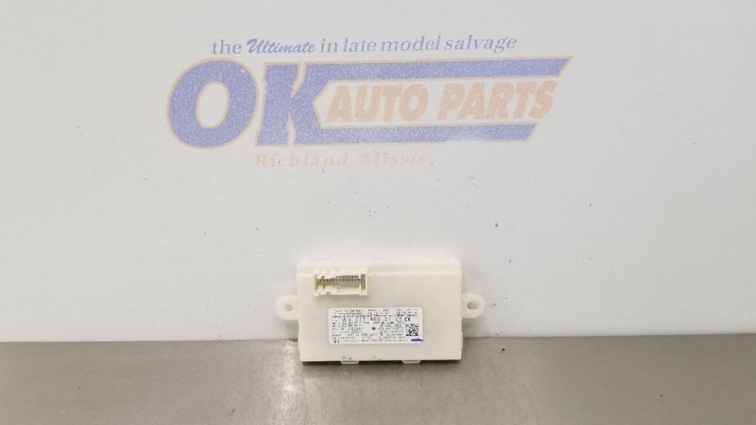 19 MERCEDES BENZ GLS550 X166 MULTIPLEX NETWORK KEYLESS GO CONTROL 2129009729