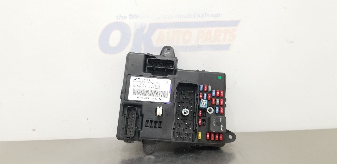 07 CHEVY CORVETTE C6 BODY CONTROL MODULE BCM 15916669
