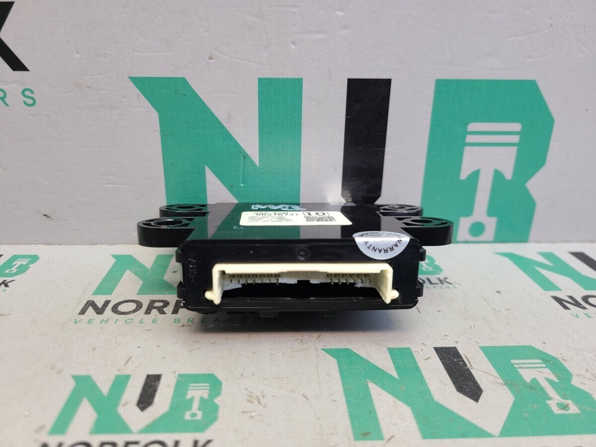 Mitsubishi Outlander PHEV Flasher Relay 8637B731