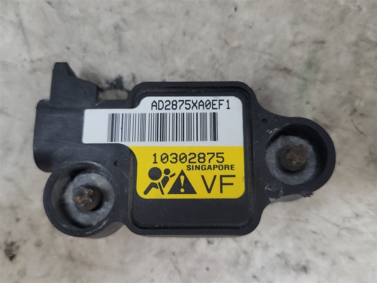 2005-2013 CORVETTE C6 FRONT END CRASH SENSOR OEM 10302875 05-13