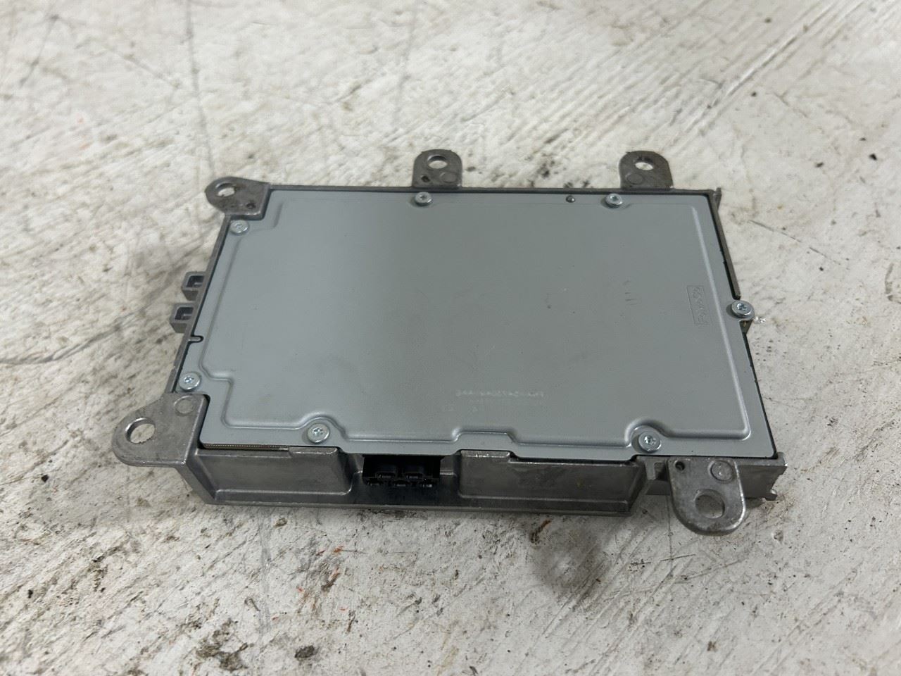 2023 FORD TRANSIT25 Gateway Control Module OEM Part Number NU5T14G650HAG