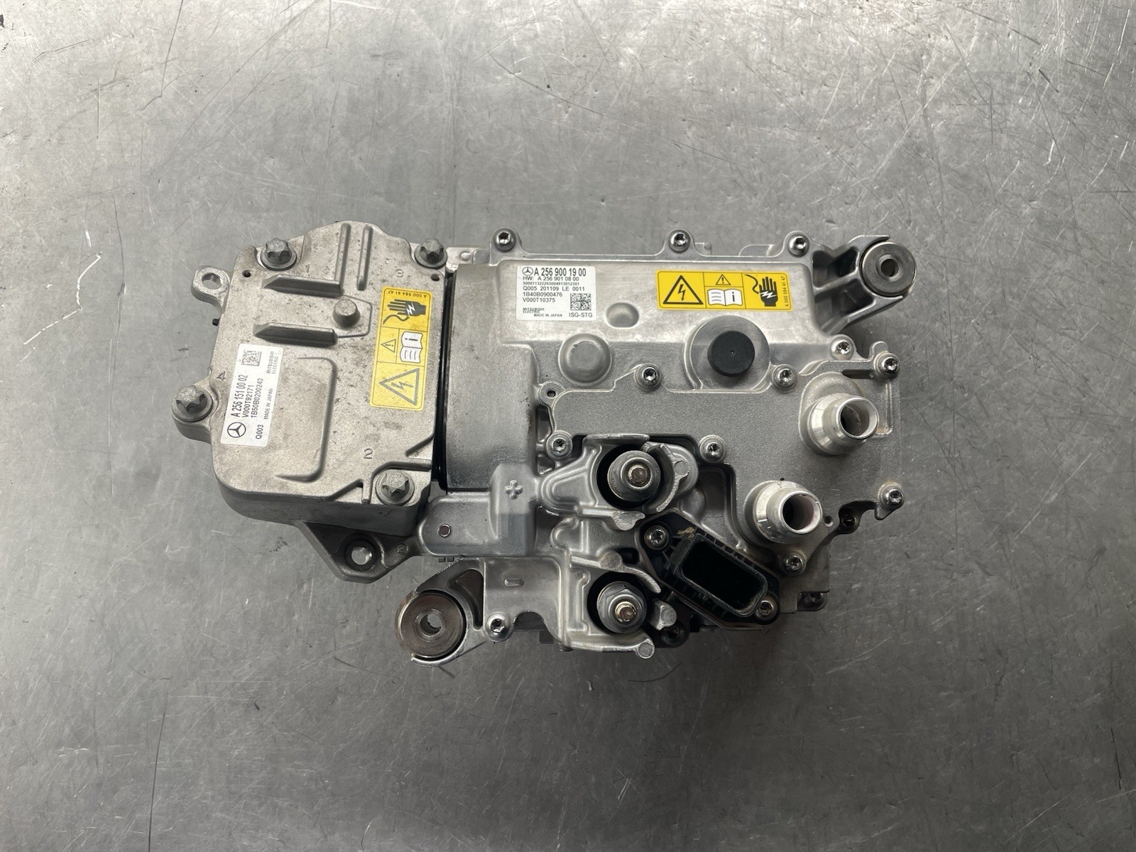 ✅ 2019 – 2025 MERCEDES E450 A238 STARTER GENERATOR CONTROL MODULE OEM 2561510002