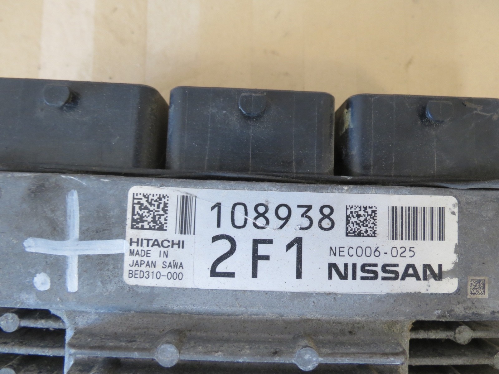 12-13 Infiniti QX56 Engine Control Module Hitachi 2F1 BED310-000 NEC006-025