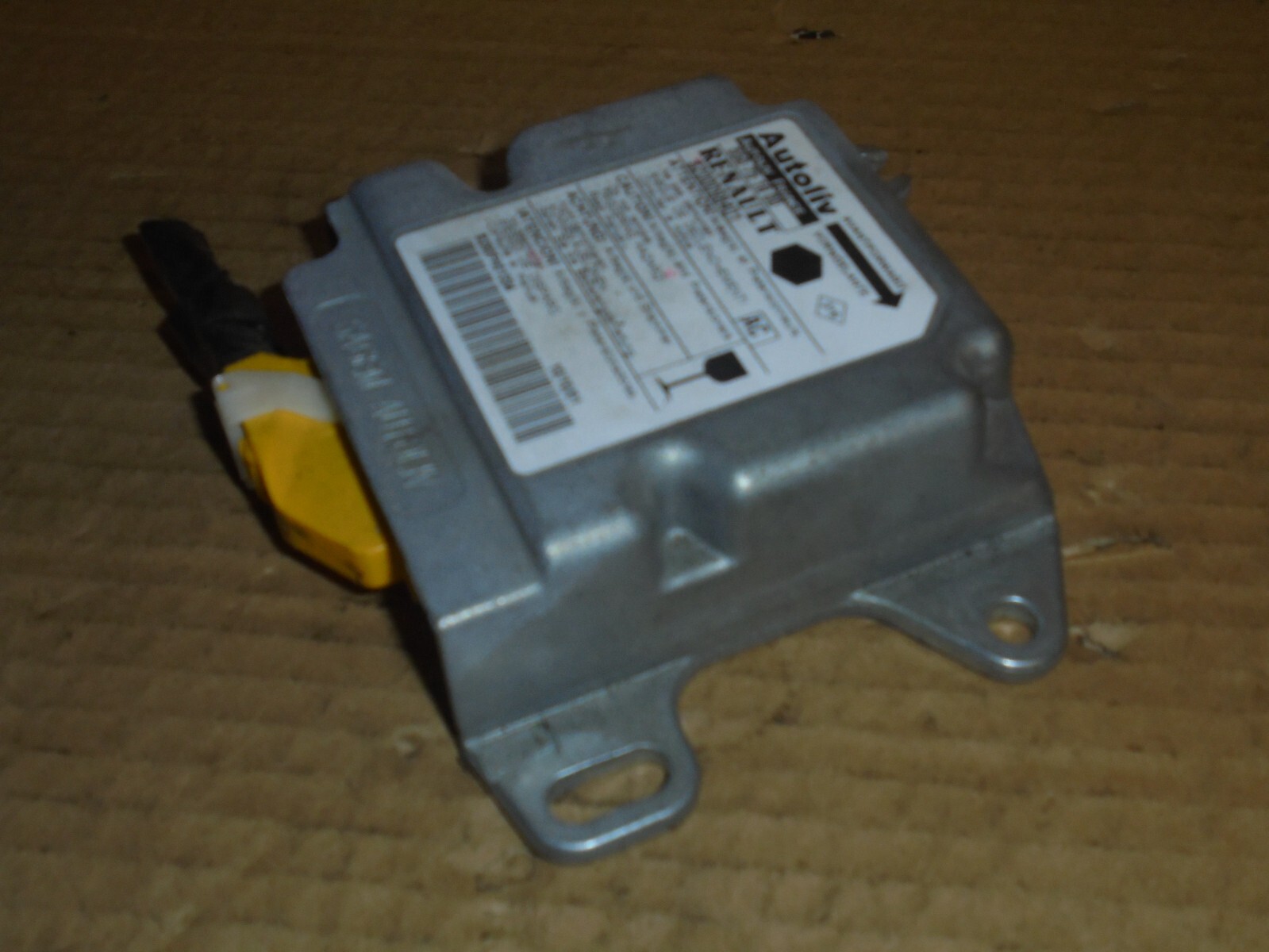 RENAULT KANGOO 2001 SRS ECU MODULE 550751800 / 8200098401 / AC