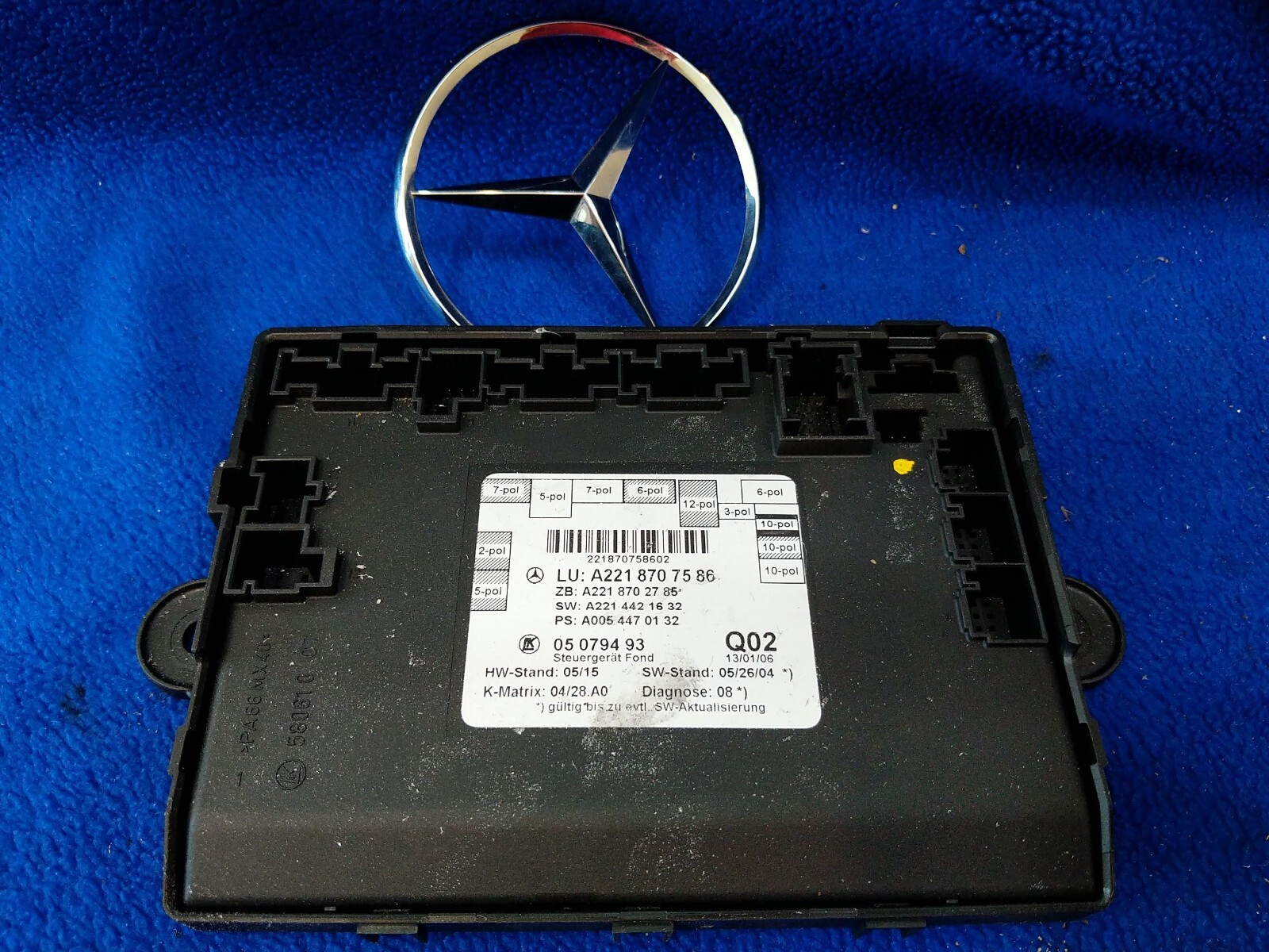 07-13 Mercedes W221 S550 S600 Rear Right / left Side Door Control Module OEM