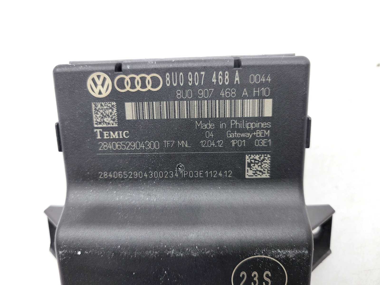 GATEWAY CONTROL MODULE ECU UNIT 8U0907468A AUDI Q3 2012