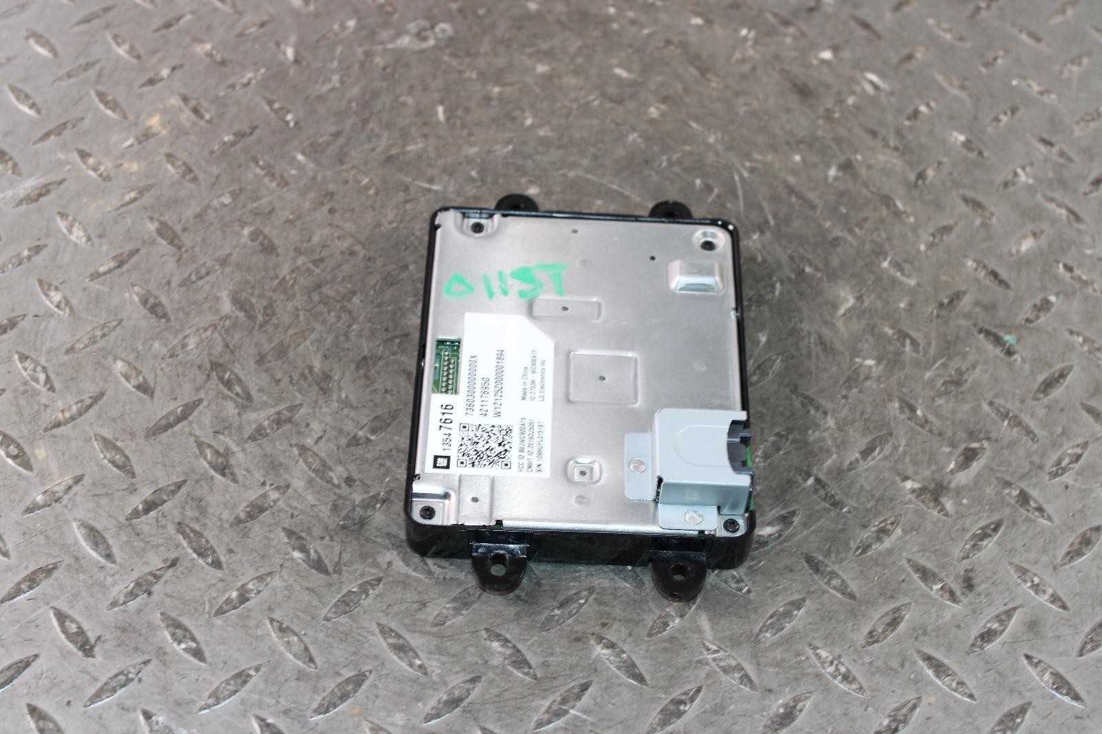 18-24 ENCLAVE Communication Wireless Charger Center Console Module Factory OEM