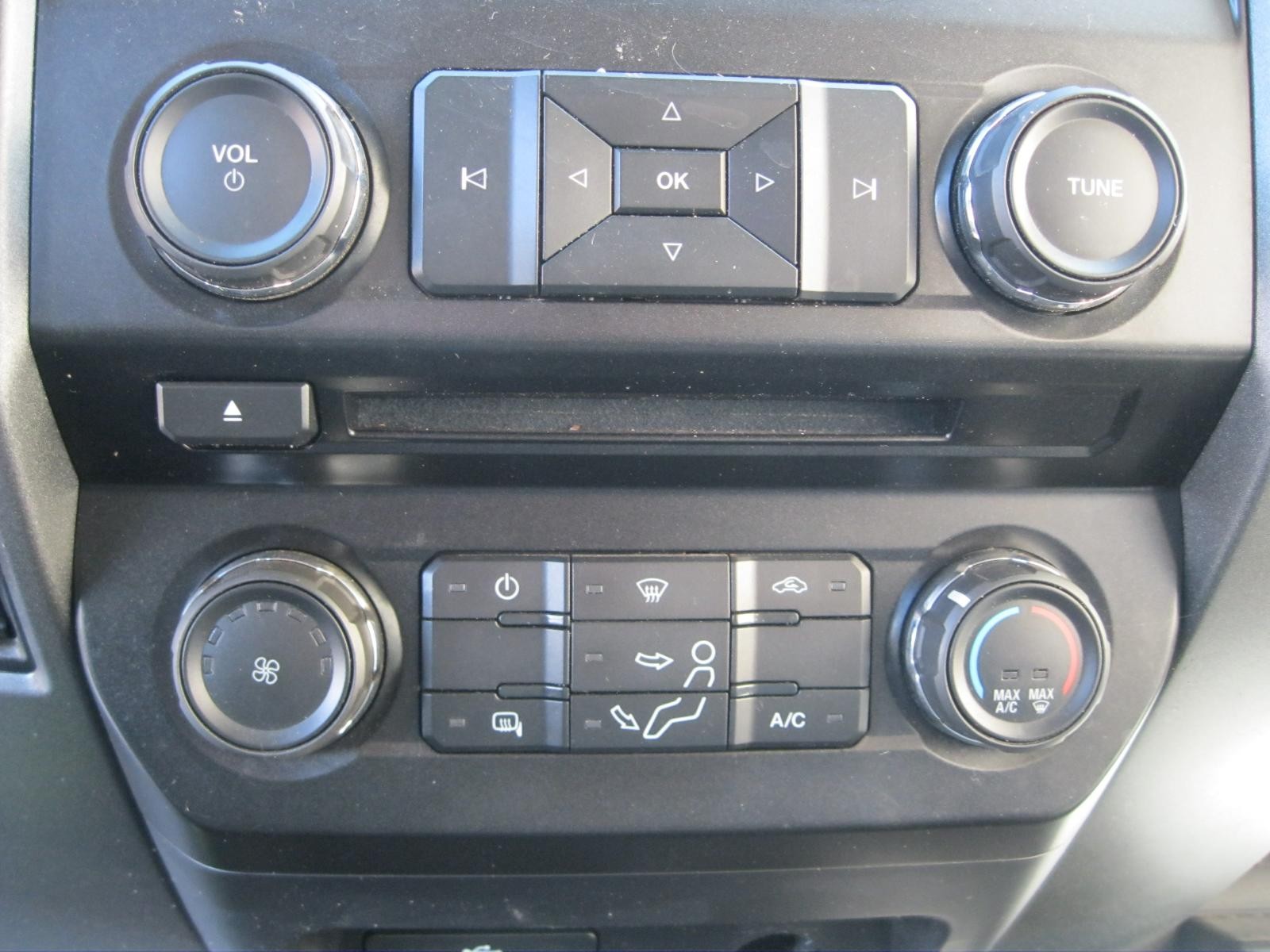 Used Engine Control Module (ECM) fits: 2018 Ford F350SD PICKUP Diesel Control gl