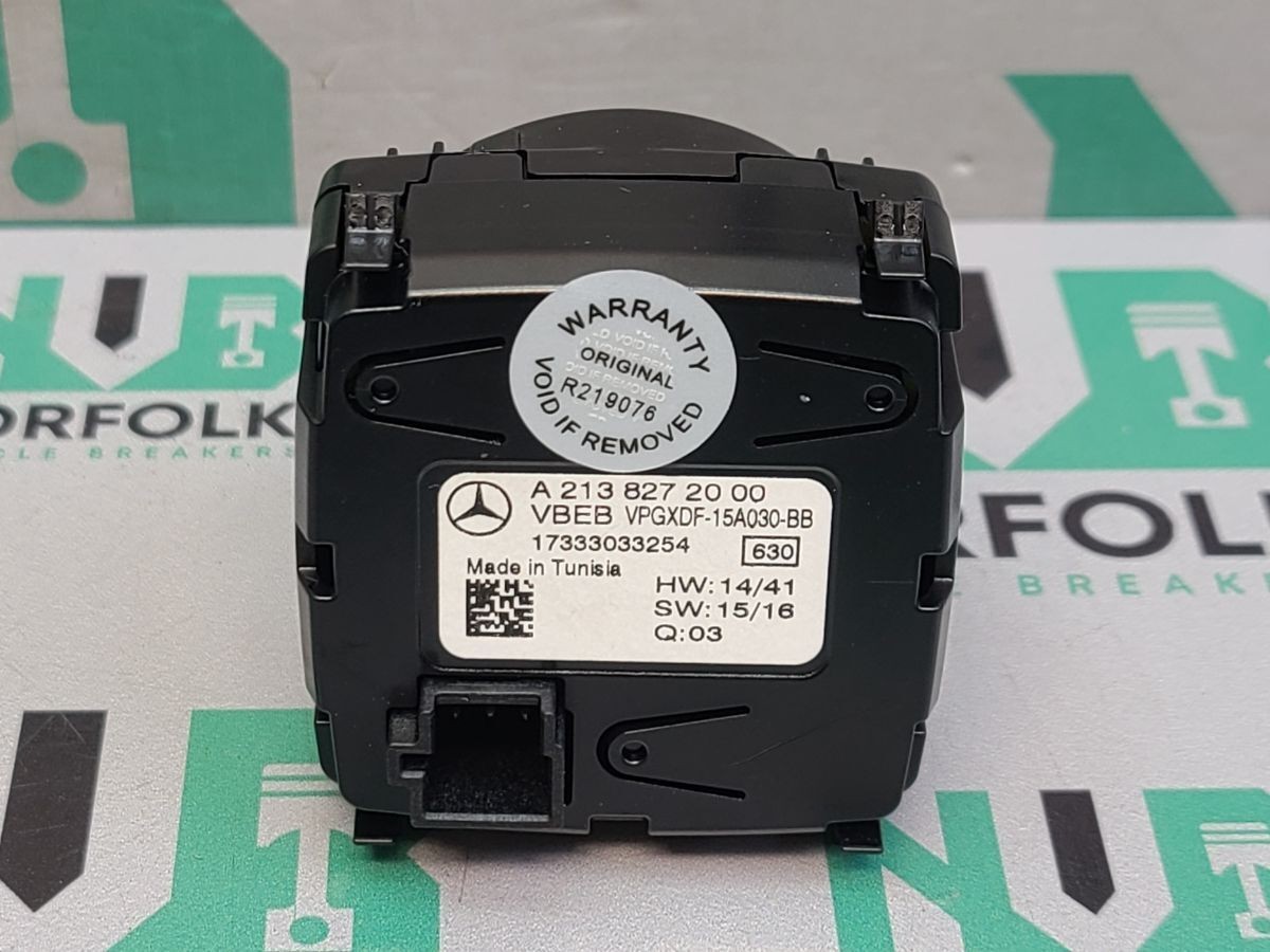 Mercedes C-Class A205 Centre Dash Clock A2138272000