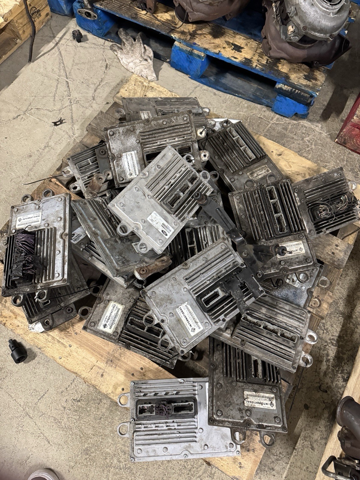 Ford Powerstroke 6.0 Turbo Diesel FICM Fuel Injector Control Modules