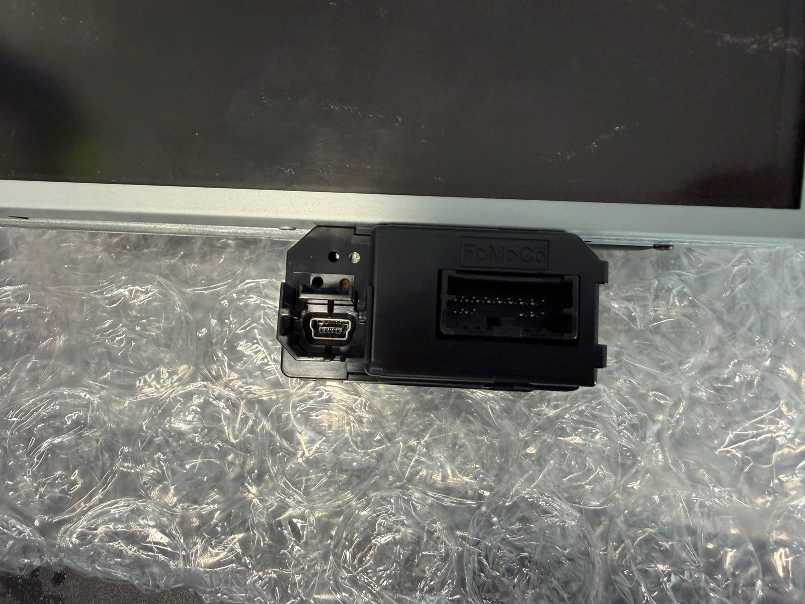 12 – 16 Ford F150 Sync 2 APIM Module 8″ Display Screen FL3T-14F239-CE OEM & USB