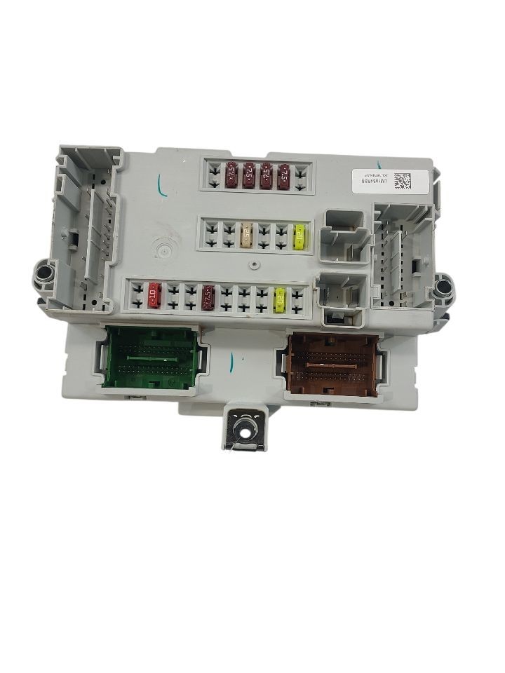 Used Body Control Module fits: 2016 Jeep Cherokee Body Control BCM halogen headl