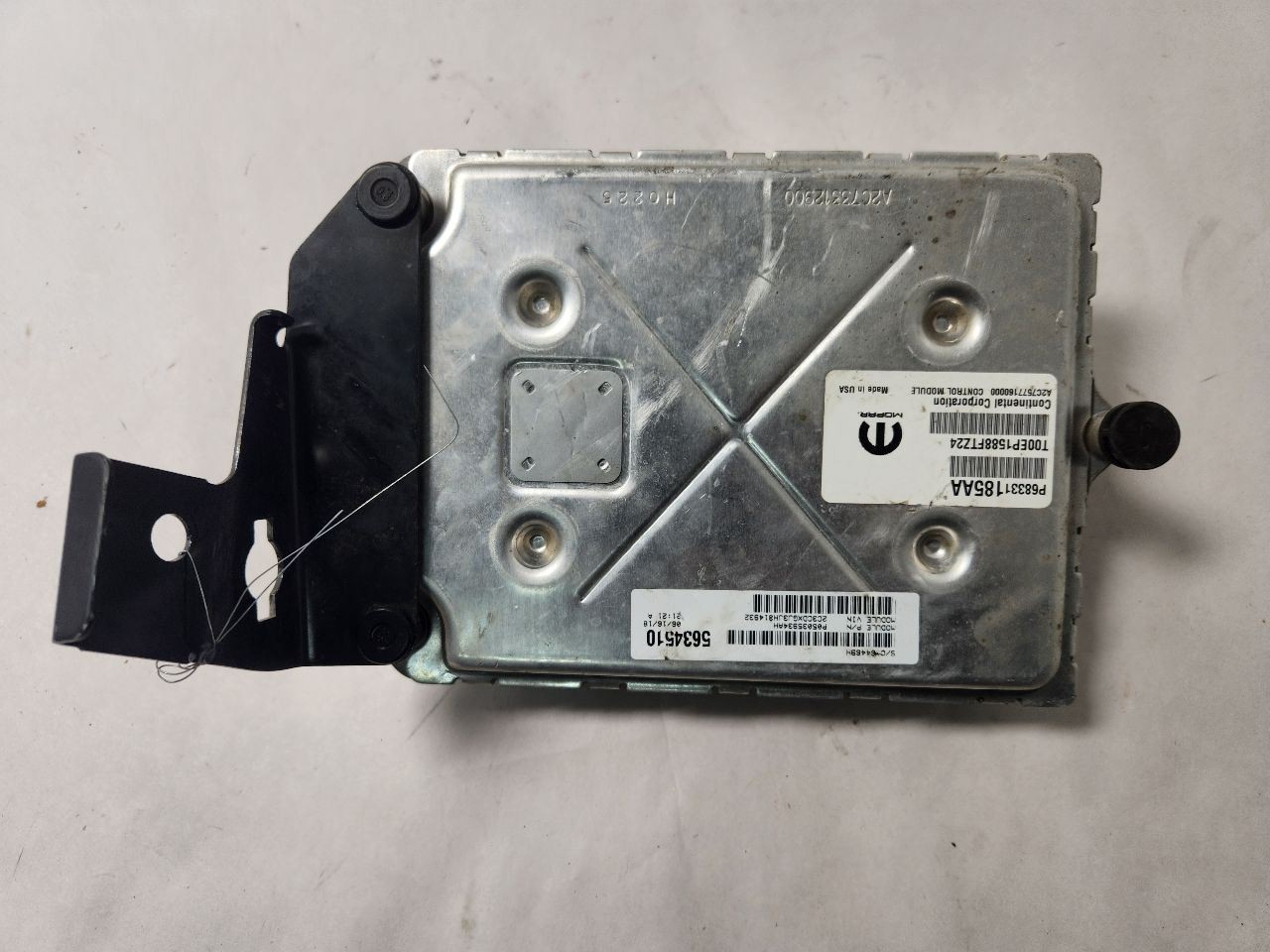 Engine ECM Electronic Control Module 5.7L Fits 18-19 300 17638