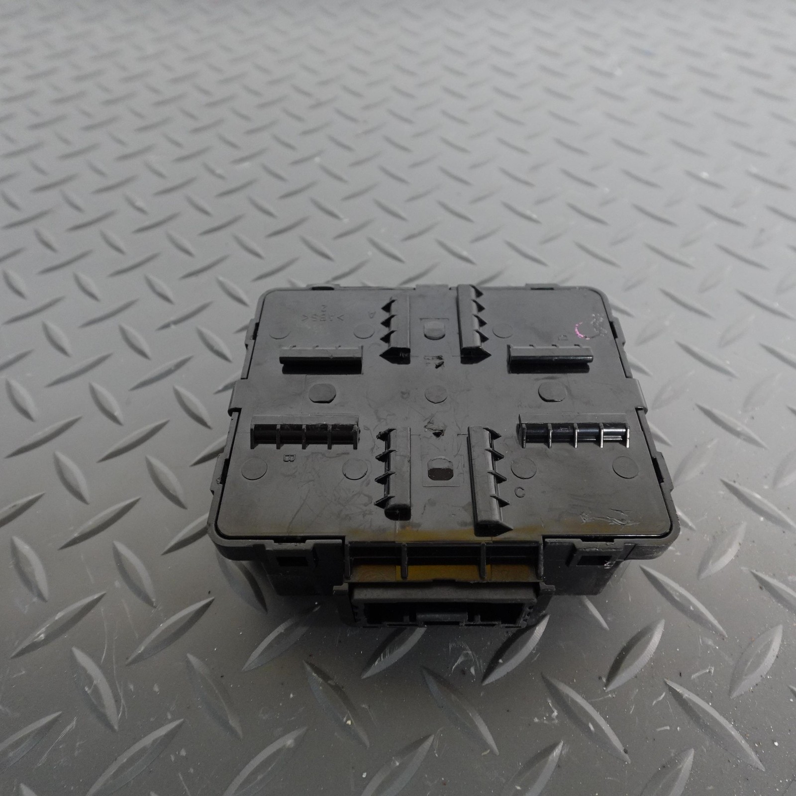 2023-2026 KIA SPORTAGE POWER SUPPLY COMPUTER CONTROL MODULE UNIT ECU OEM