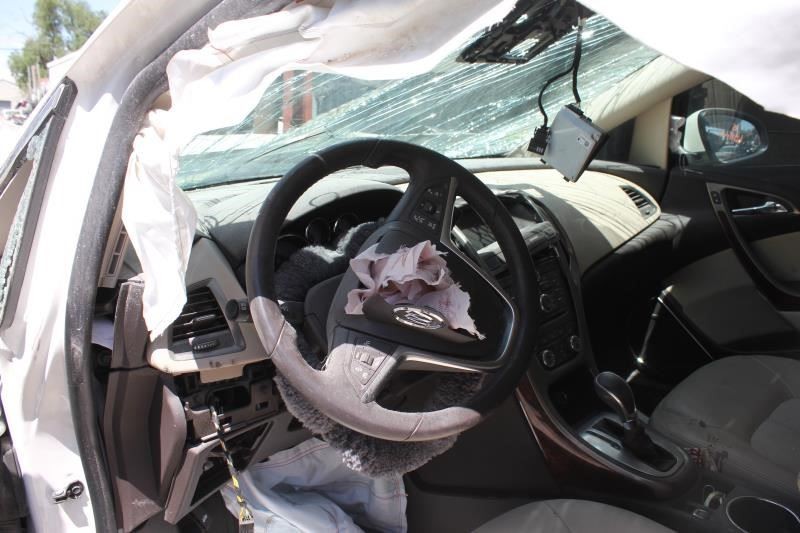 Chassis ECM Communication Right Hand Kick Panel Onstar Fits 15 CANYON 516459