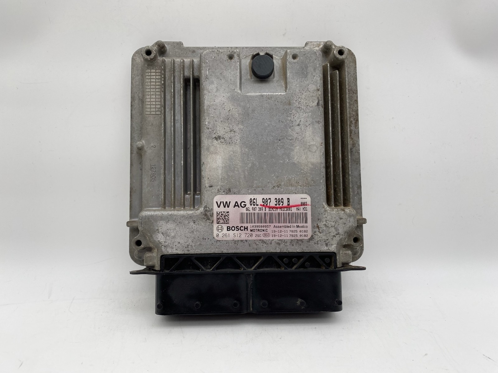2018-2021 Volkswagen Tiguan 2.0L Engine Computer Control Module ECM 06L907309B