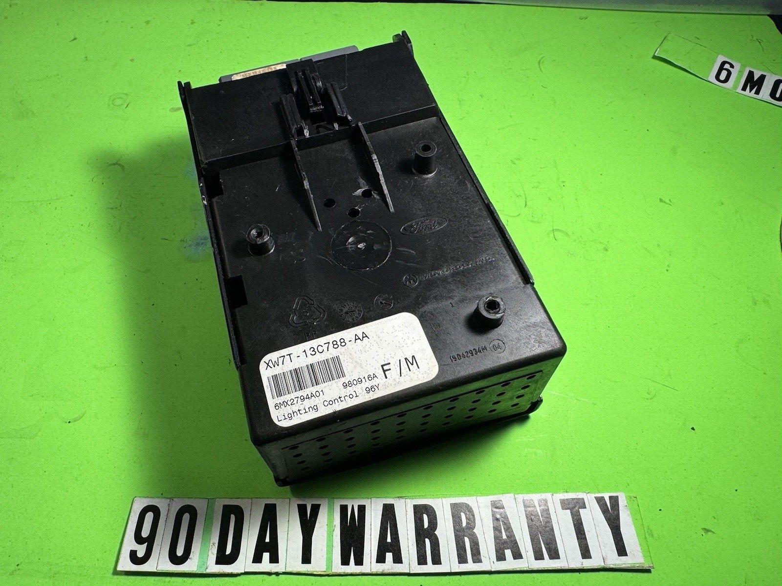 1998-2000 GRAND MARQUIS CROWN VIC LCM LIGHTING CONTROL MODULE XW7T-13C788-AA /BA