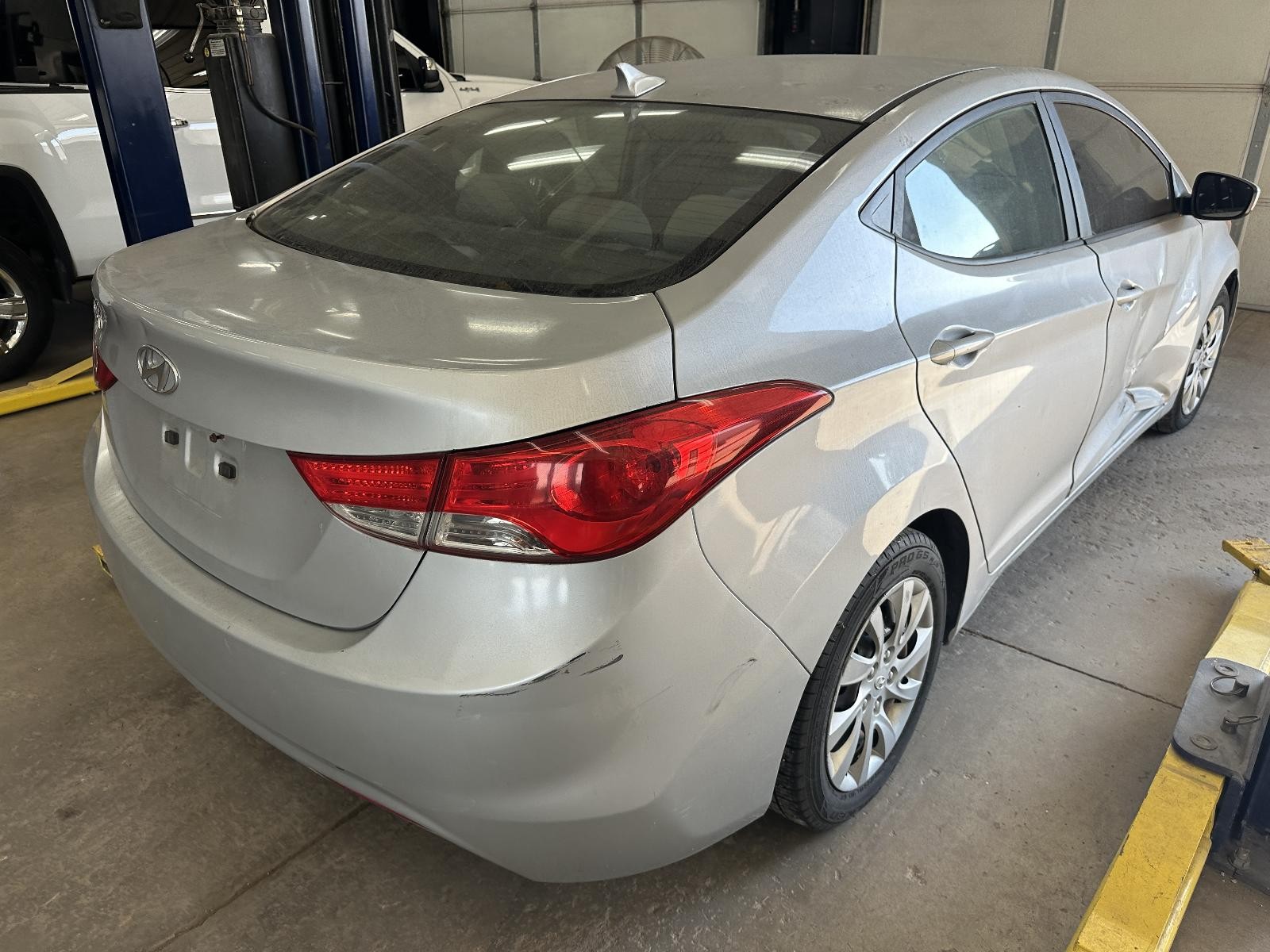 Used Radio Audio fits: 2011 Hyundai Elantra Grade A