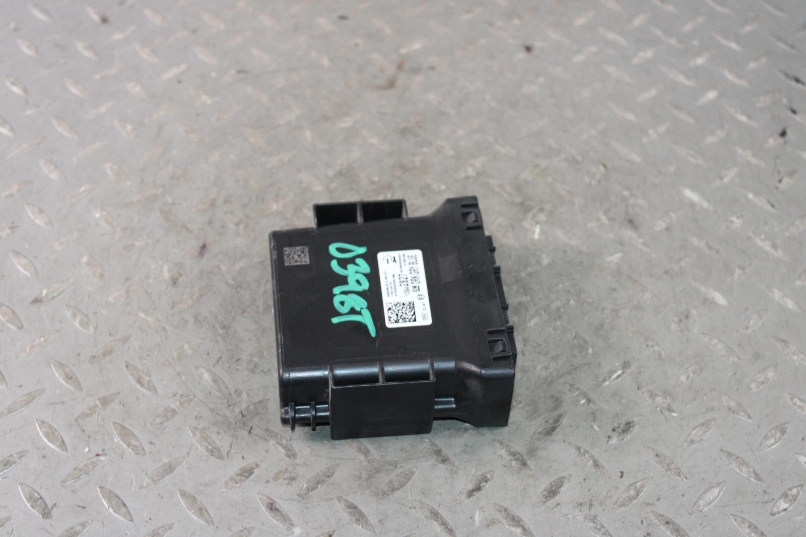 18-23 Malibu Electronic Network Gateway Control Module Unit OEM Factory
