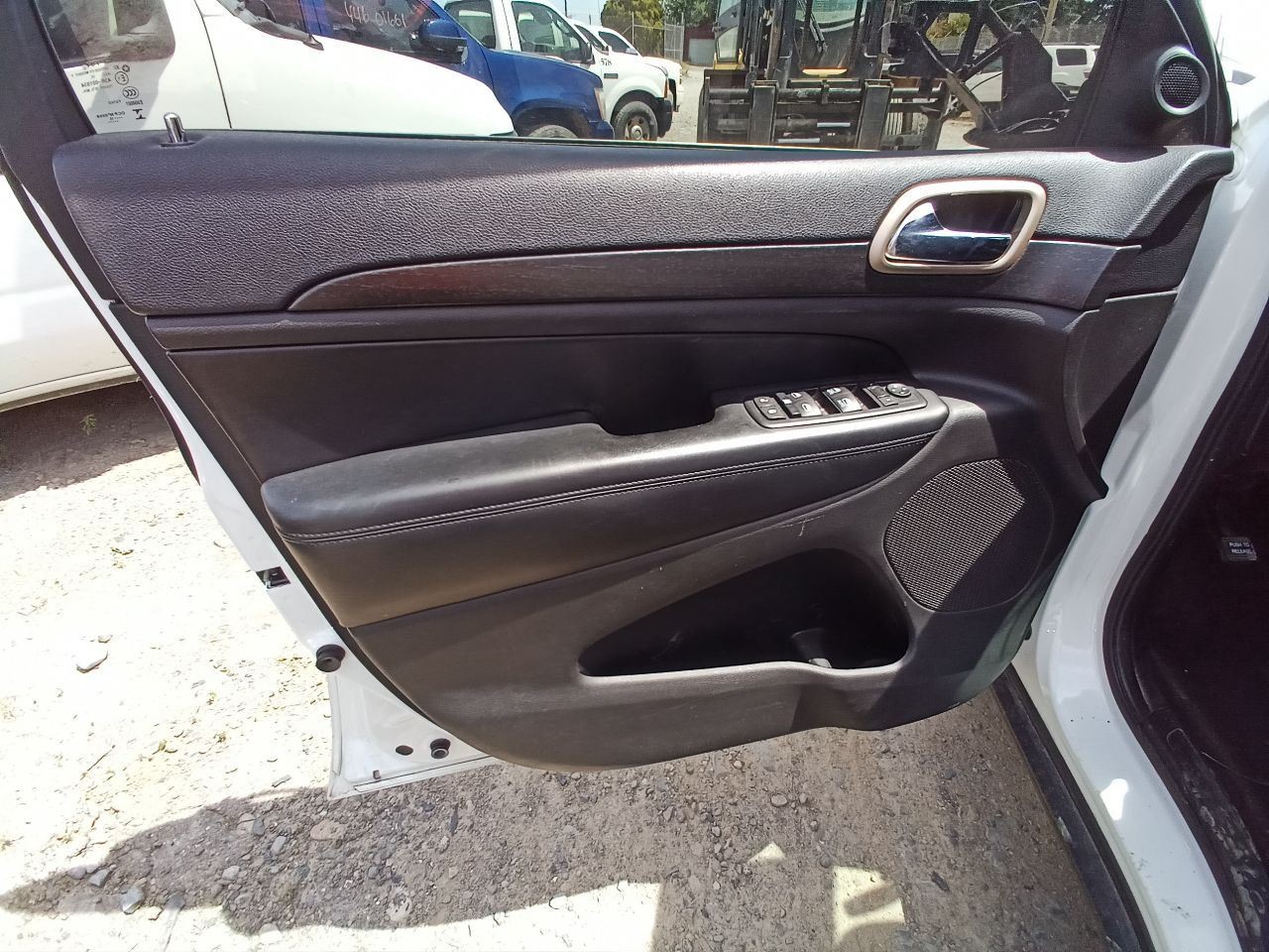 68236139AE Body Control Module BCM from 2015 DURANGO 13148296