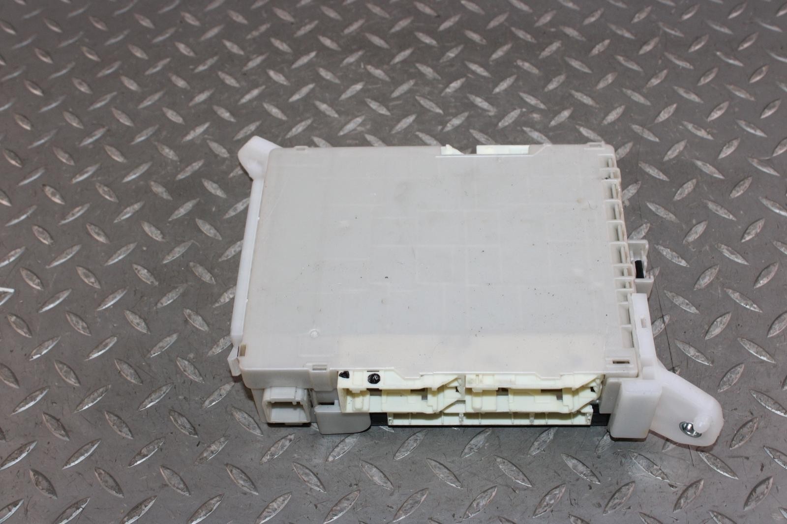 10-19 4 Runner Electronic Multiplex Body Control Module Unit Computer OE Factory