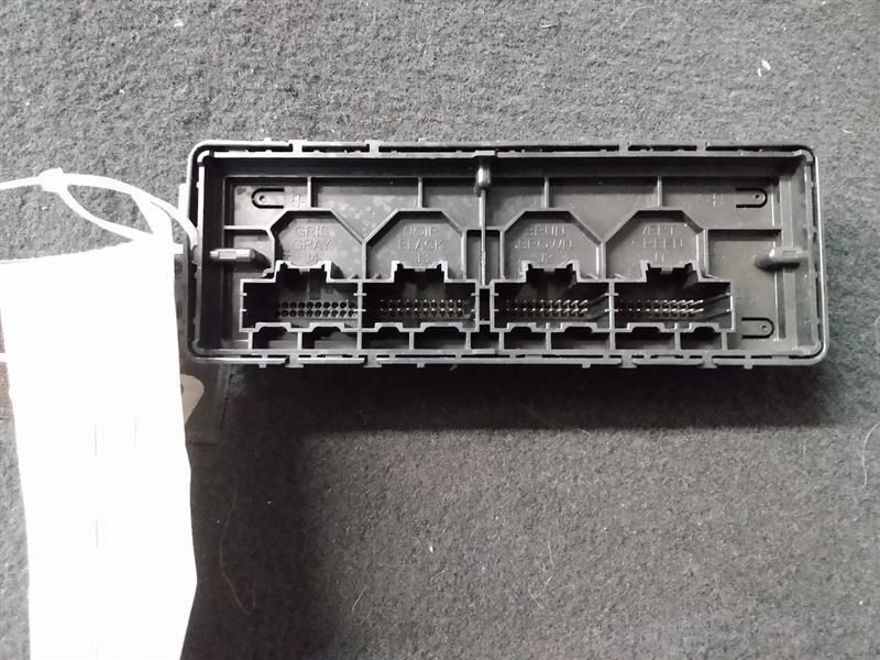 Chassis ECM Temperature Below Glove Box LS Fits 16-17 CAMARO 599663