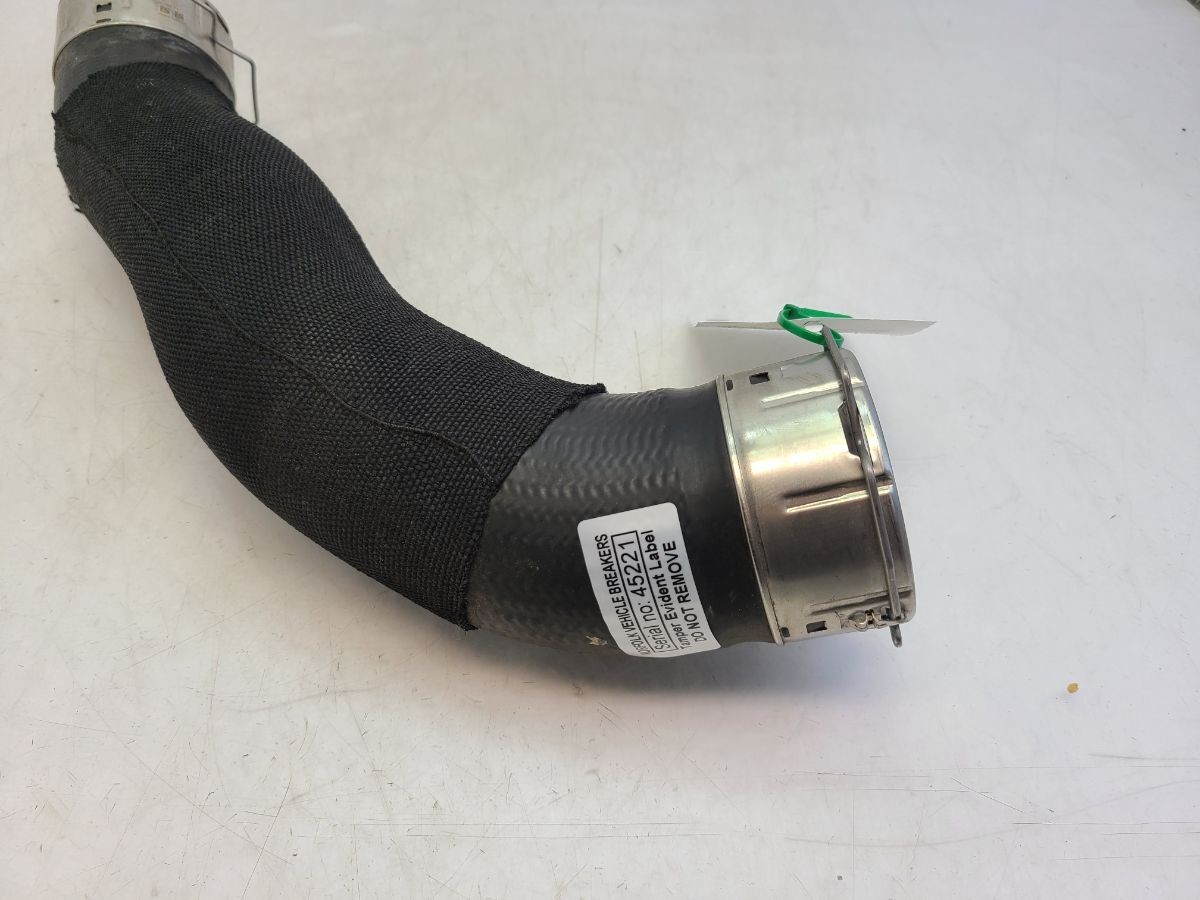 BMW X1 U11 Intercooler Pipe 9452123