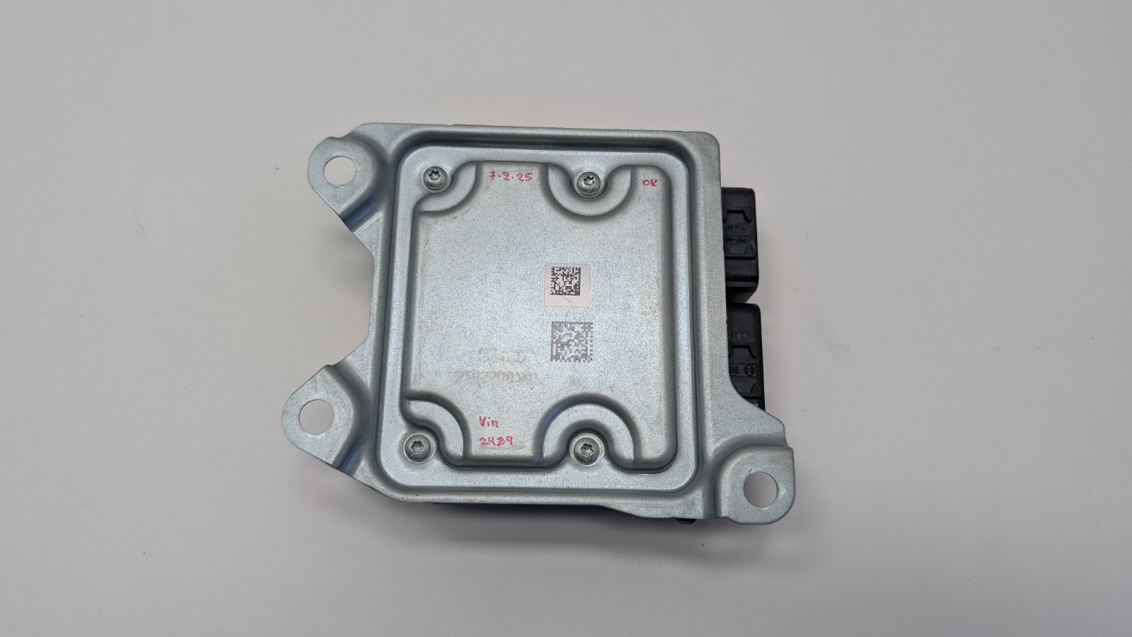 Tesla Model 3 Diagnostic Computer Module Control 1512876-00-A OEM