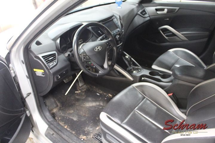 Engine ECM Electronic Control Module VIN E 8th Digit Fits 13 VELOSTER 2004860