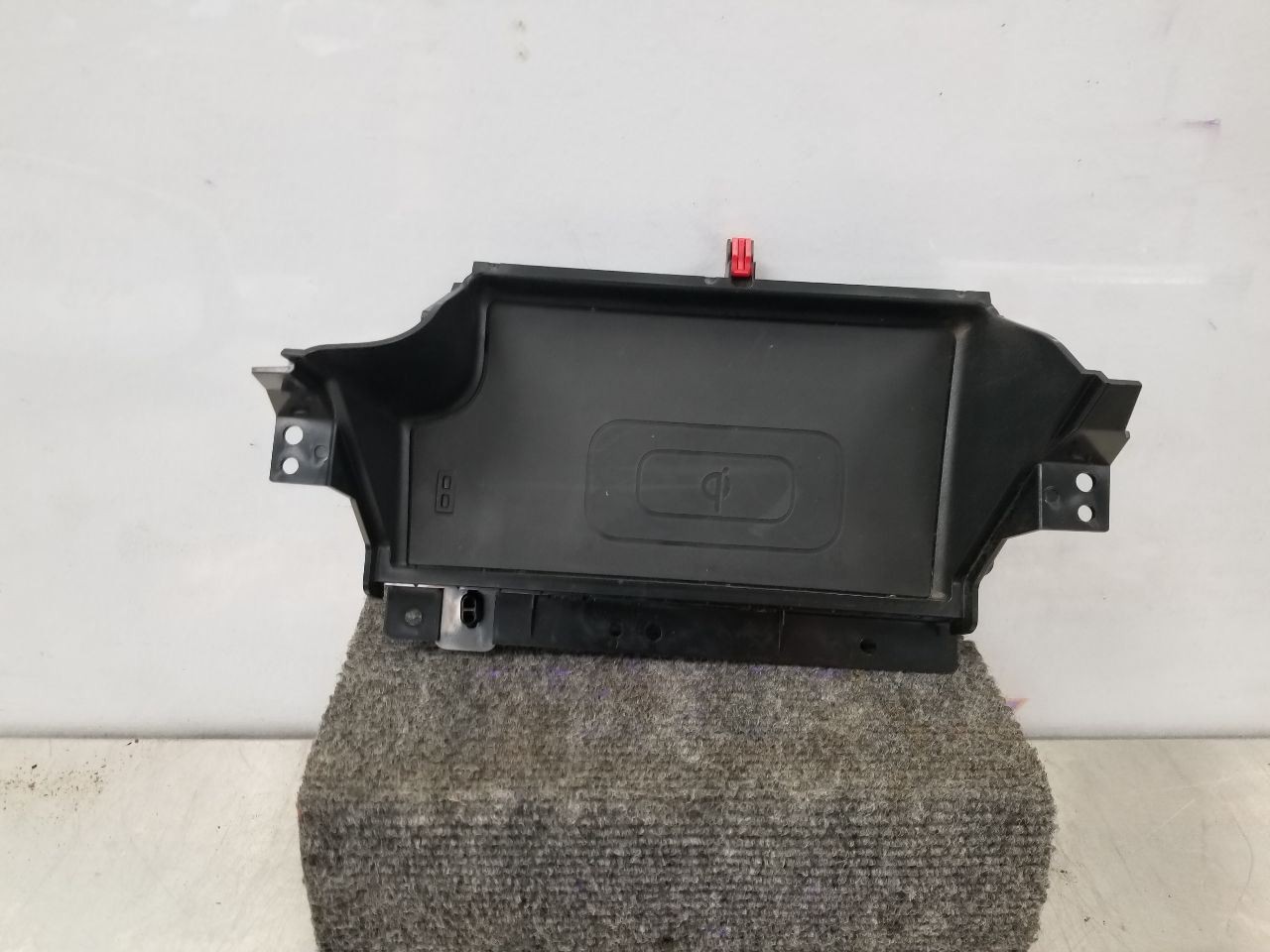22 TOYOTA TACOMA TRD SPORT 3.5L 4DR MULTIFUNCTION CONTROL MOD WIRELESS CHARGER