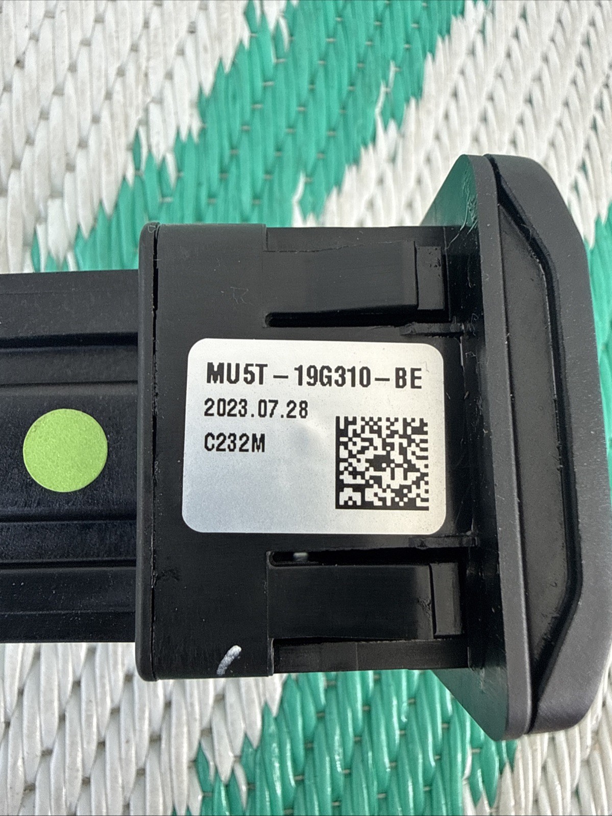 2021-2025 FORD TRUCK F150 F250 F350 AC 120V PLUG IN CONTROL MU5T-19G310-BE 22 23